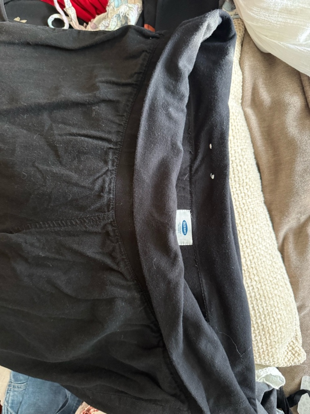Old navy black linen pants with stretch fold down waist - Picture 2 of 3